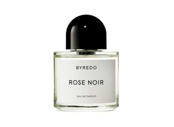 Frasco minimalista con tapón negro de Agua de Perfume BYREDO Rose Noir