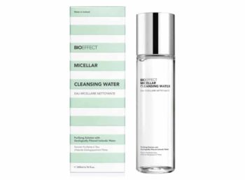 Bote de agua micelar con dosificador Bioeffect Micellar Cleansing Water